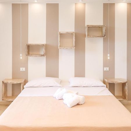 Blue And Blue Bed & Breakfast Torre San Giovanni Ugento Exterior photo