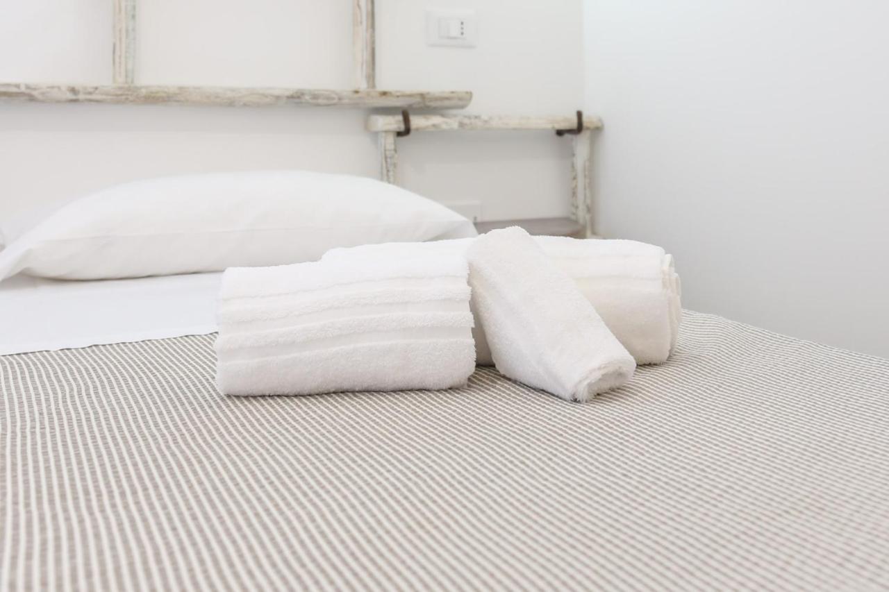 Blue And Blue Bed & Breakfast Torre San Giovanni Ugento Exterior photo