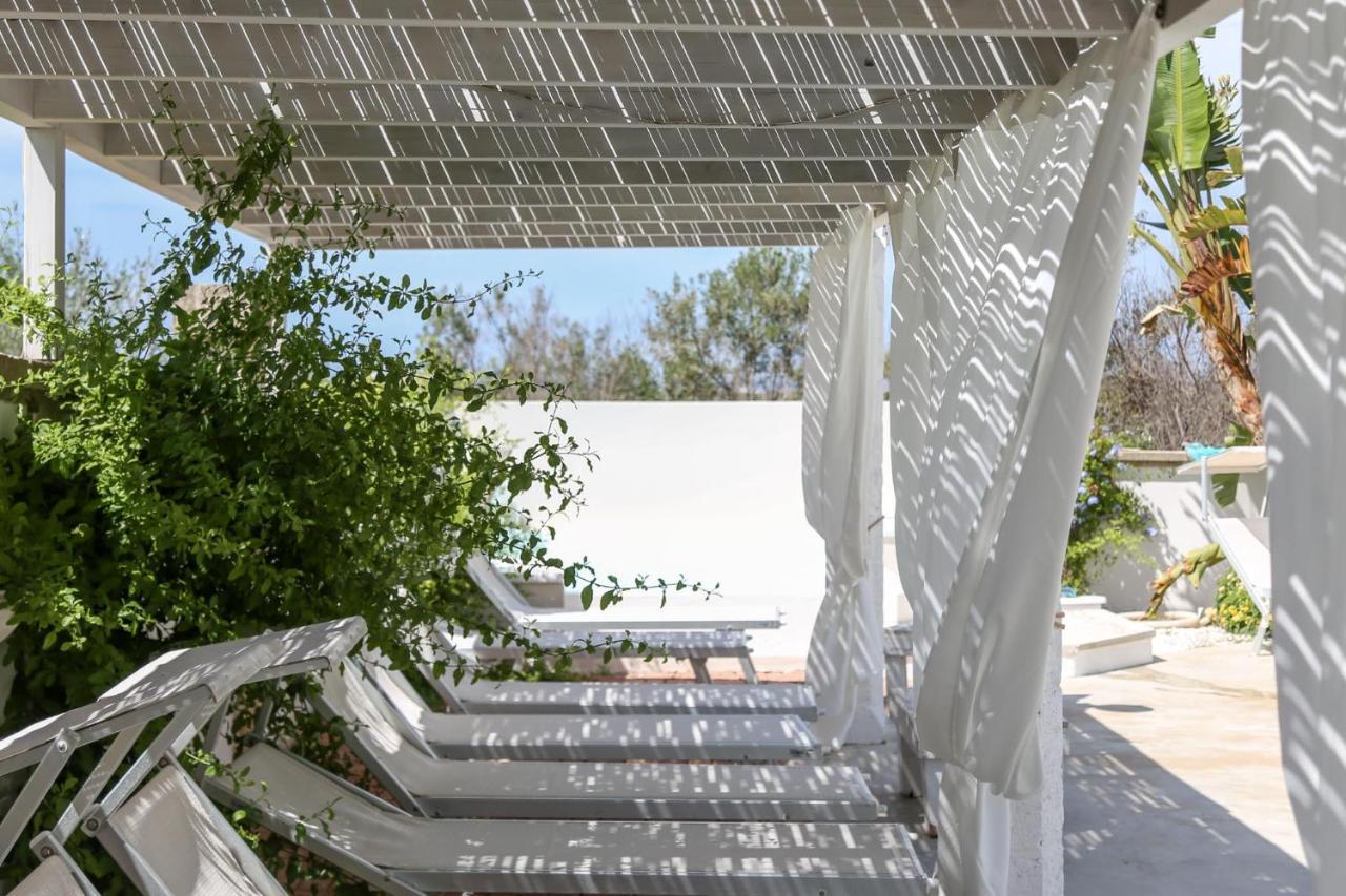 Blue And Blue Bed & Breakfast Torre San Giovanni Ugento Exterior photo
