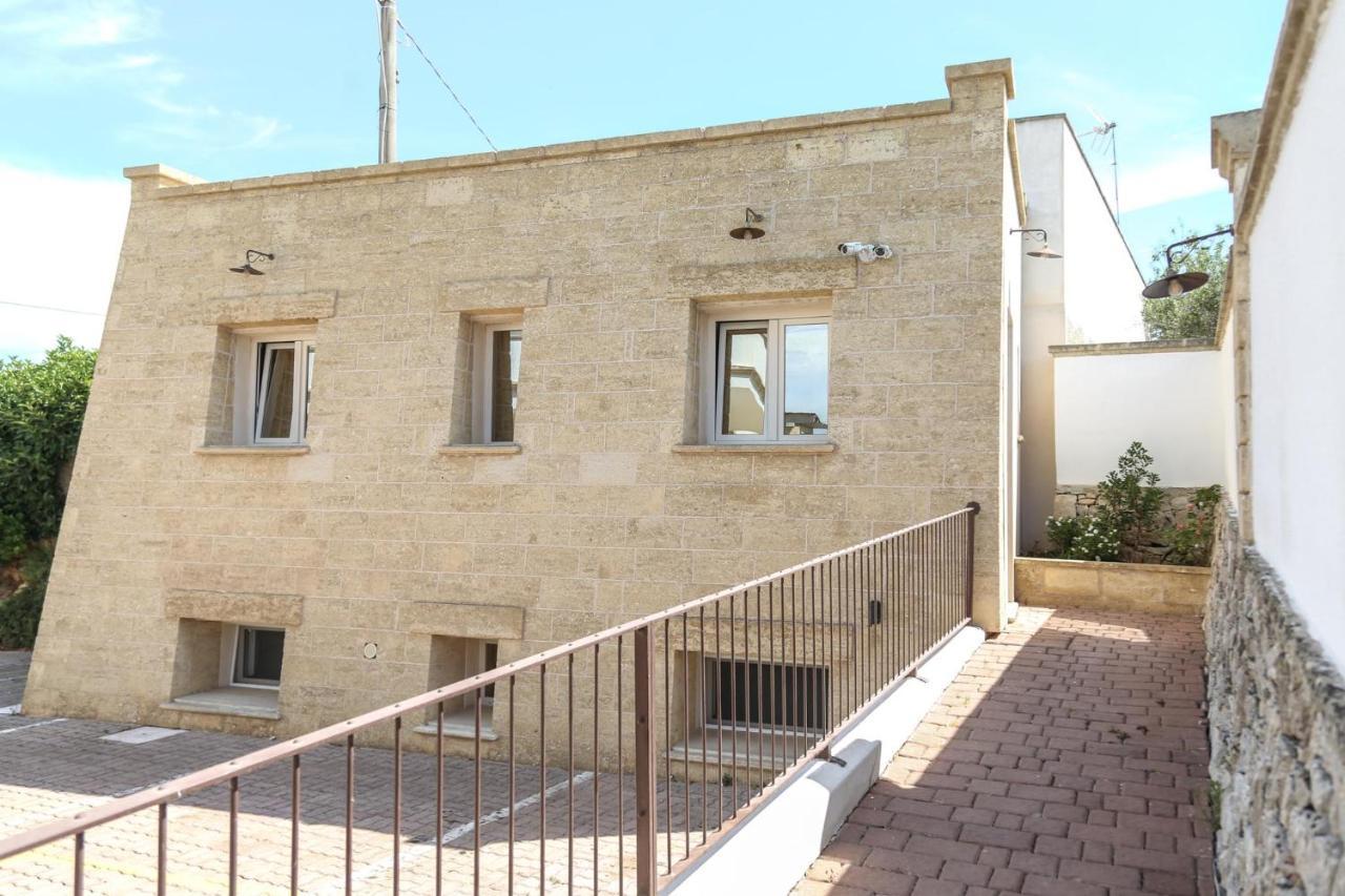 Blue And Blue Bed & Breakfast Torre San Giovanni Ugento Exterior photo
