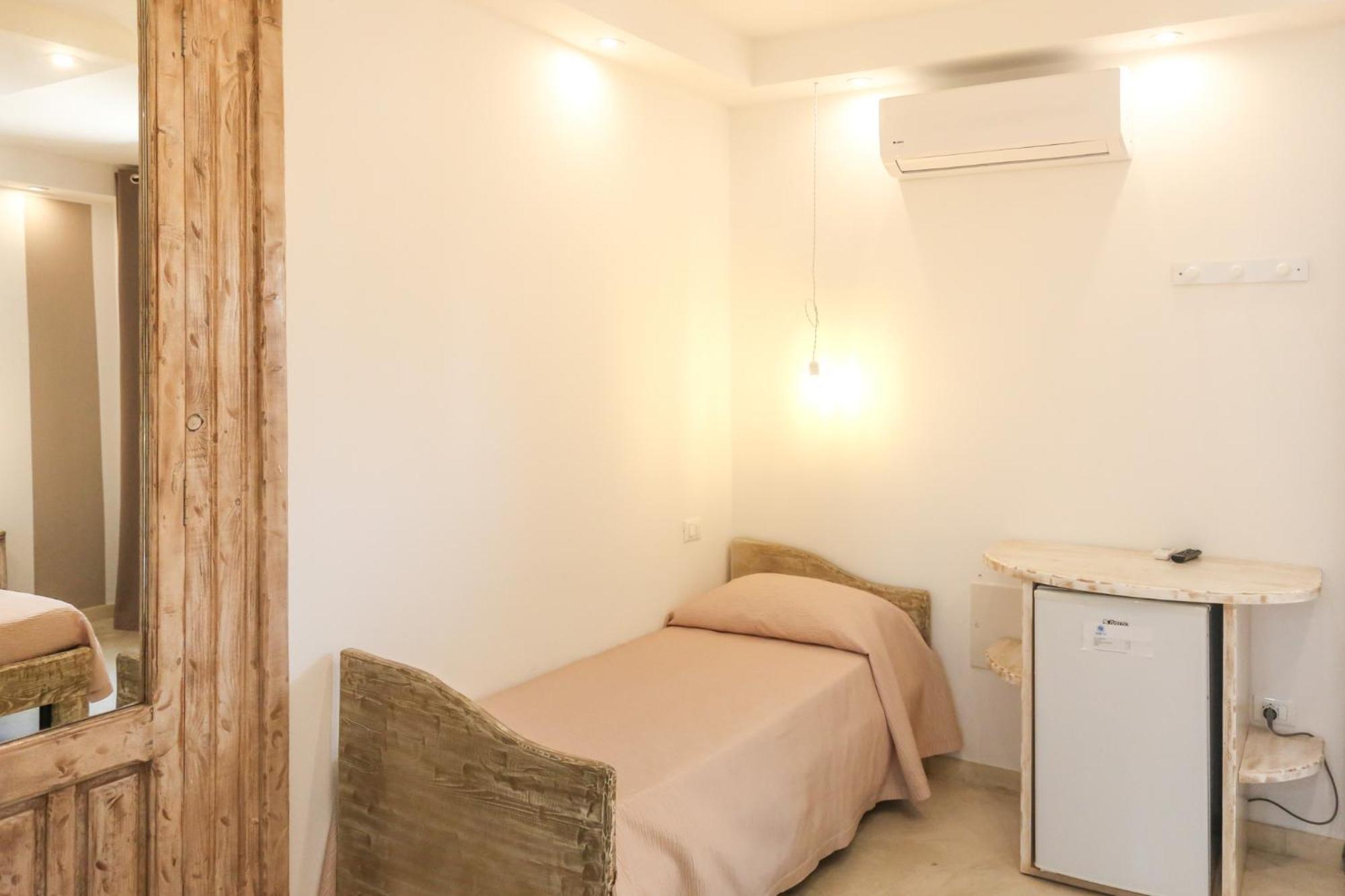 Blue And Blue Bed & Breakfast Torre San Giovanni Ugento Exterior photo