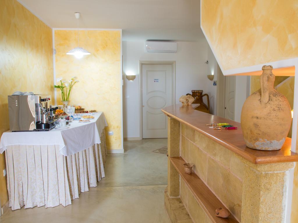 Blue And Blue Bed & Breakfast Torre San Giovanni Ugento Exterior photo